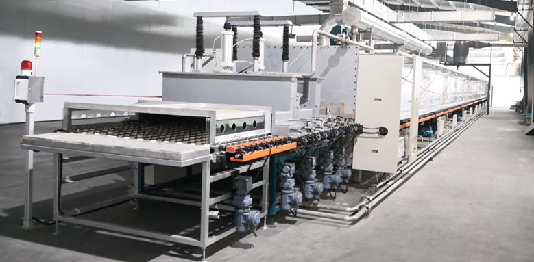 硅碳負極材料燒結(jié)輥道窯